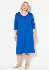 Ulla Popken BRODERIE ANGLAISE DETAIL 3/4 SLEEVE - Camicia da notte - denim blue