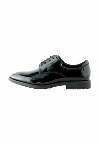 Chaussure oxford en cuir noir avec une finition brillante, design à lacets, bout rond et semelle en caoutchouc basse avec un motif de chaussage.