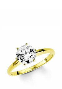 Anello in oro giallo con un centro di diamante rotondo e brillante, sostenuto da sei griffe, banda liscia e finitura lucida.