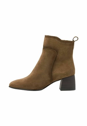 Tamaris Kotníková obuv - camel