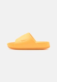 Nike Sportswear CALM - Iešļūcenes - peach cream