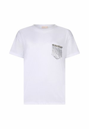 T-shirt blanc à manches courtes avec col rond et petite poche avant décorée de sequins argentés et d'un motif noir.