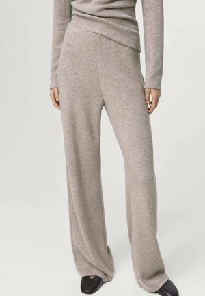 Trousers - medium brown