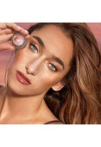 Charlotte Tilbury EYES TO MESMERISE - Ombretto - golden eclipse