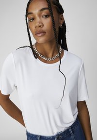 Object OBJANNIE NOOS - T-shirt basique - white
