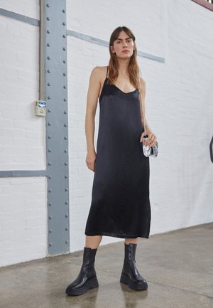 REDEZIGN - Robe de soirée - black