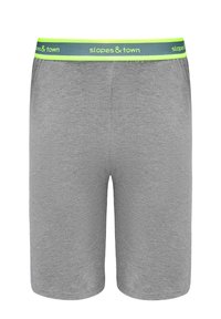 Pantaloni corti grigi in cotone con una texture liscia, dotati di una vita a logo verde e blu con la scritta "slopes & town." Senza tasche e senza cuciture visibili.