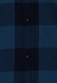 Jack & Jones Junior JJEGINGHAM SHIRT - Camicia - ensign blue