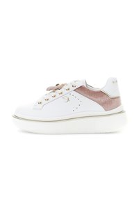 Nevybráno, white-pink blush