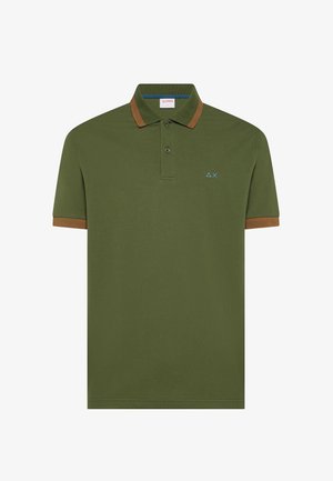 Sun68, BIG STRIPE ON COLLAR - Polo - verde scuro