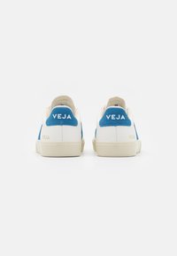 Veja CAMPO - Sapatilhas - extra white/swedish blue