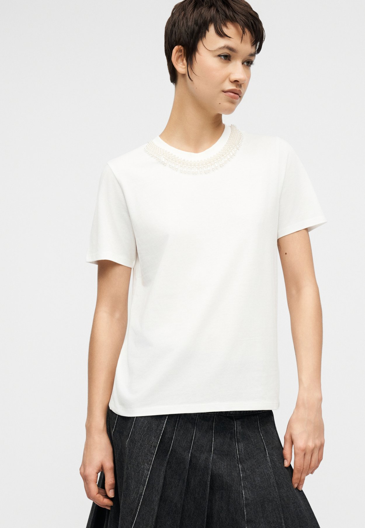 ONLPARKER O-NECK BLING BOX