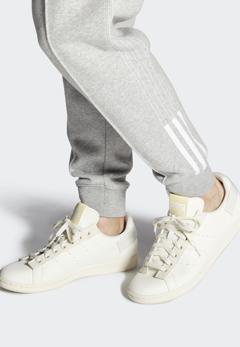 adidas superstar unicorn stripes