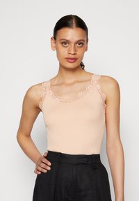 Rosemunde BABETTE U NECK - Top - peachy rose