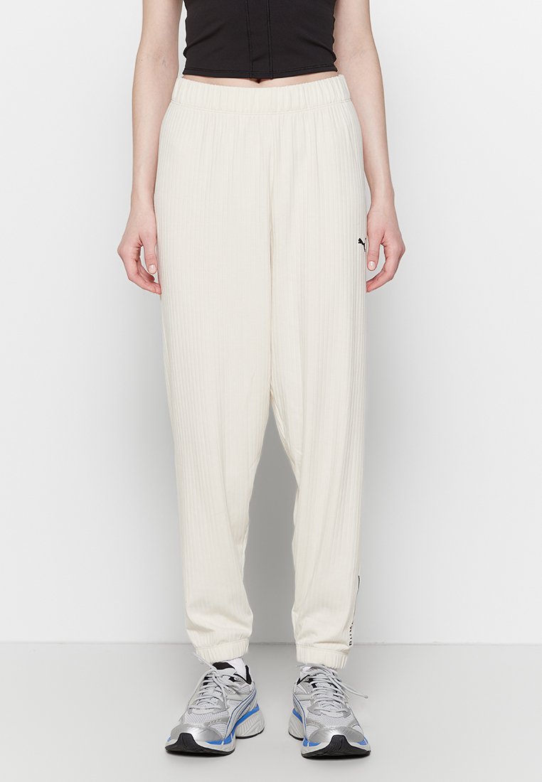 Puma Trainingsbroek crème Puma Trainingsbroek crème