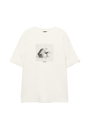 - T-shirt z nadrukiem