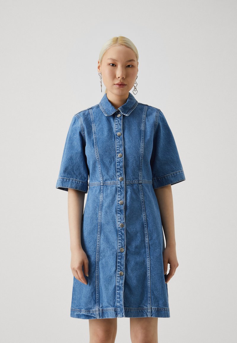 Firenze Dress Lht Blue Denim