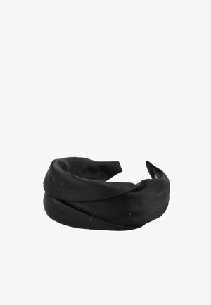 Zwart satijnen gewatteerde haarband met kleine kralenversieringen, gelijkmatig verdeeld over de stof.