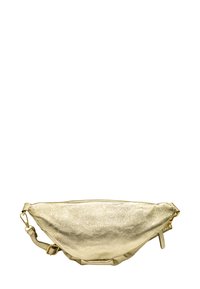 Ceinture-fanny en métal doré avec une texture lisse, une forme arrondie et une sangle ajustable. Elle possède une fermeture éclair et des détails de couture subtils.