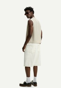 Bershka Felső - white