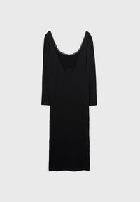 Schwarzes Kleid mit tiefem Rundhalsausschnitt und dreiviertellangen Ärmeln. Verfügt über eine Spitzenborte am Ausschnitt und ist aus weichem Stoff gefertigt. Schlichte gerade Schnittführung.