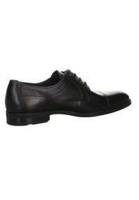 Chaussure de ville en cuir noir avec un bout arrondi, un design à lacets et des accents texturés. Dotée d'un talon bas et d'une finition lisse.