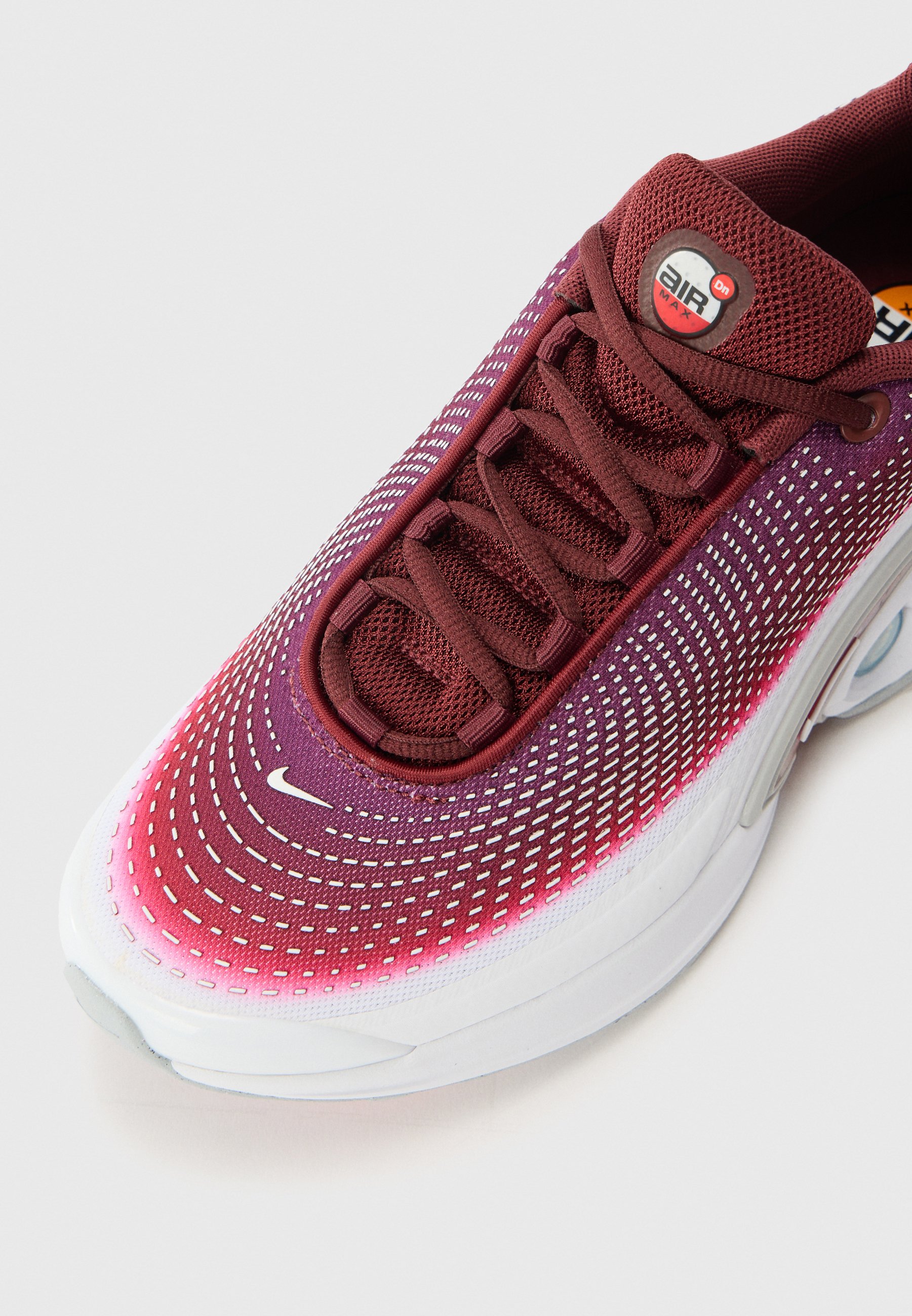 air max plus og neutral grey