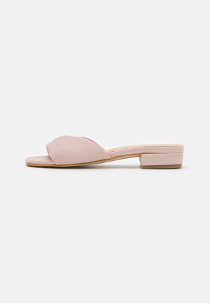 Mules - nude