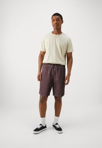 Only & Sons ONSLINUS - Shorts - peppercorn