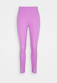 Leggings deportivos morados fabricados con una tela elástica y suave. Diseño de cintura alta con silueta ajustada y corte hasta el tobillo.