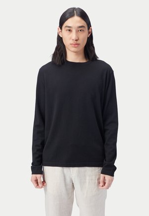 RUNDHALSPULLOVER - Strickpullover - mk