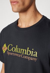 Columbia BASIC LOGO™ SHORT SLEEVE - Triko s potiskem - black