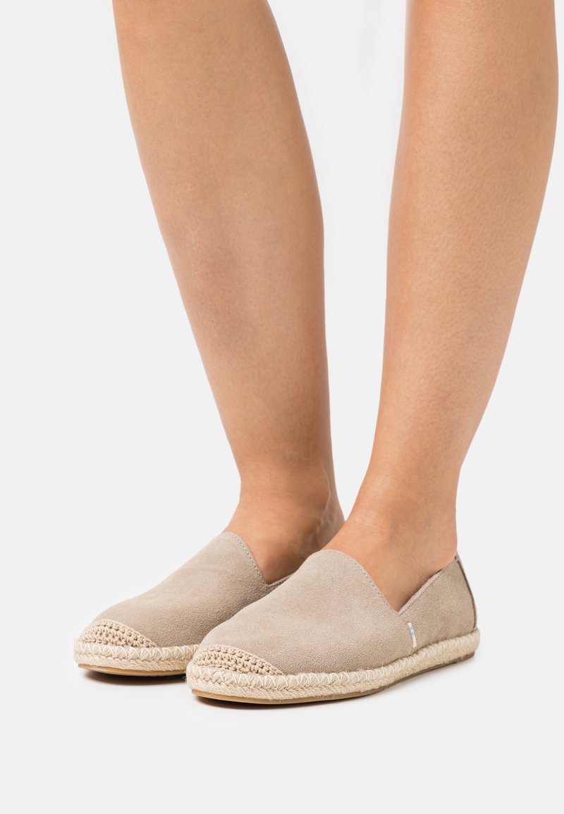 toms pismo espadrilles