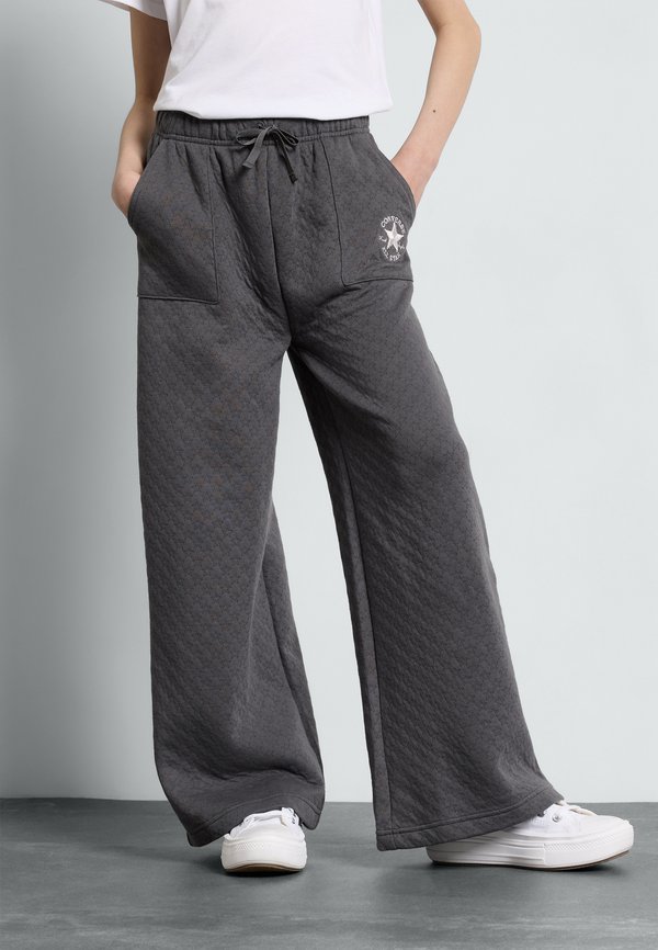 STAR POINTELLE PANT - Tracksuit bottoms - dark matter