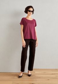 Mos Mosh TEE - T-shirts med print - beet red