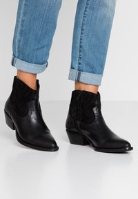San Marina Ankle boot