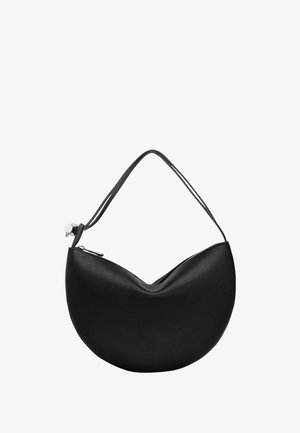 Schwarze Handtasche mit strukturierter Oberfläche, geschwungener Form und einem dünnen Schulterriemen. Verfügt über einen Reißverschluss und ein minimalistisches Design.