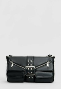 Stradivarius WITH BUCKLE - Kabelka - black