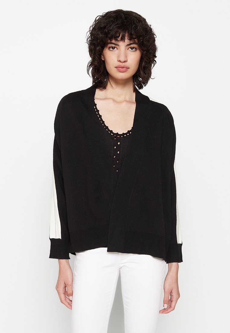 ZAPA Lichte jas zwart ZAPA Lichte jas zwart