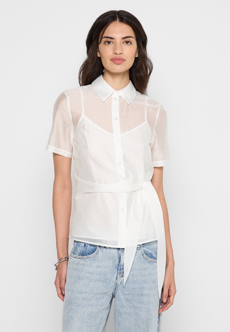 Karl Lagerfeld Overhemdblouse wit Karl Lagerfeld Overhemdblouse wit