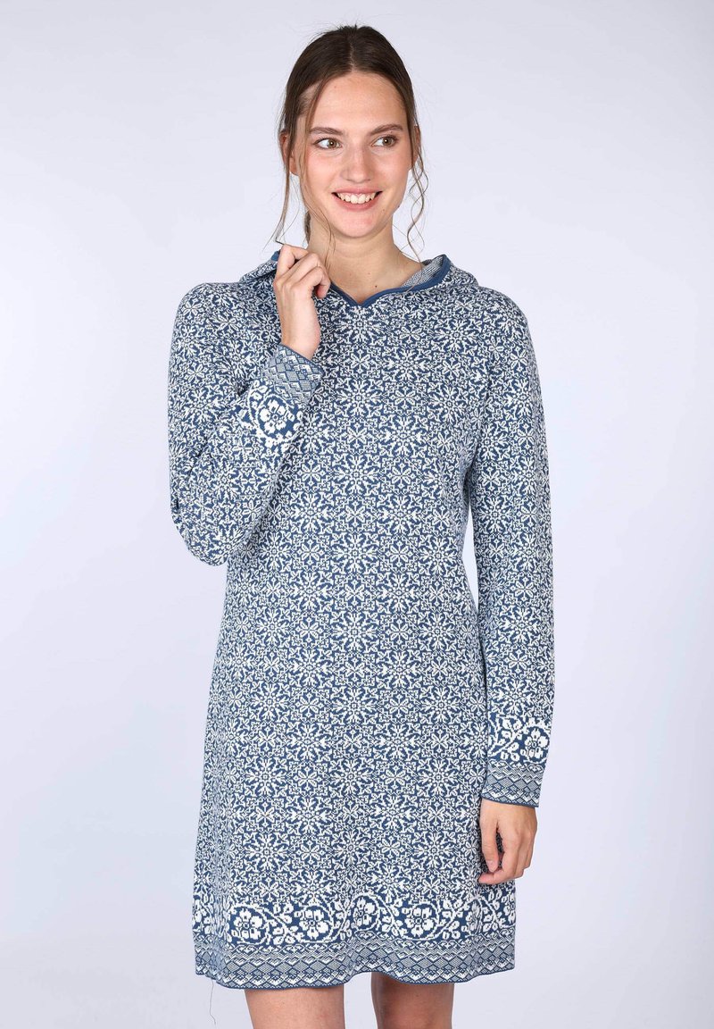 Hoodiekleid in Blau mit einem weißen floral-geometrischen Muster. Lange Ärmel, weicher Stoff, knielang, mit gemusterten Bündchen und Saum.