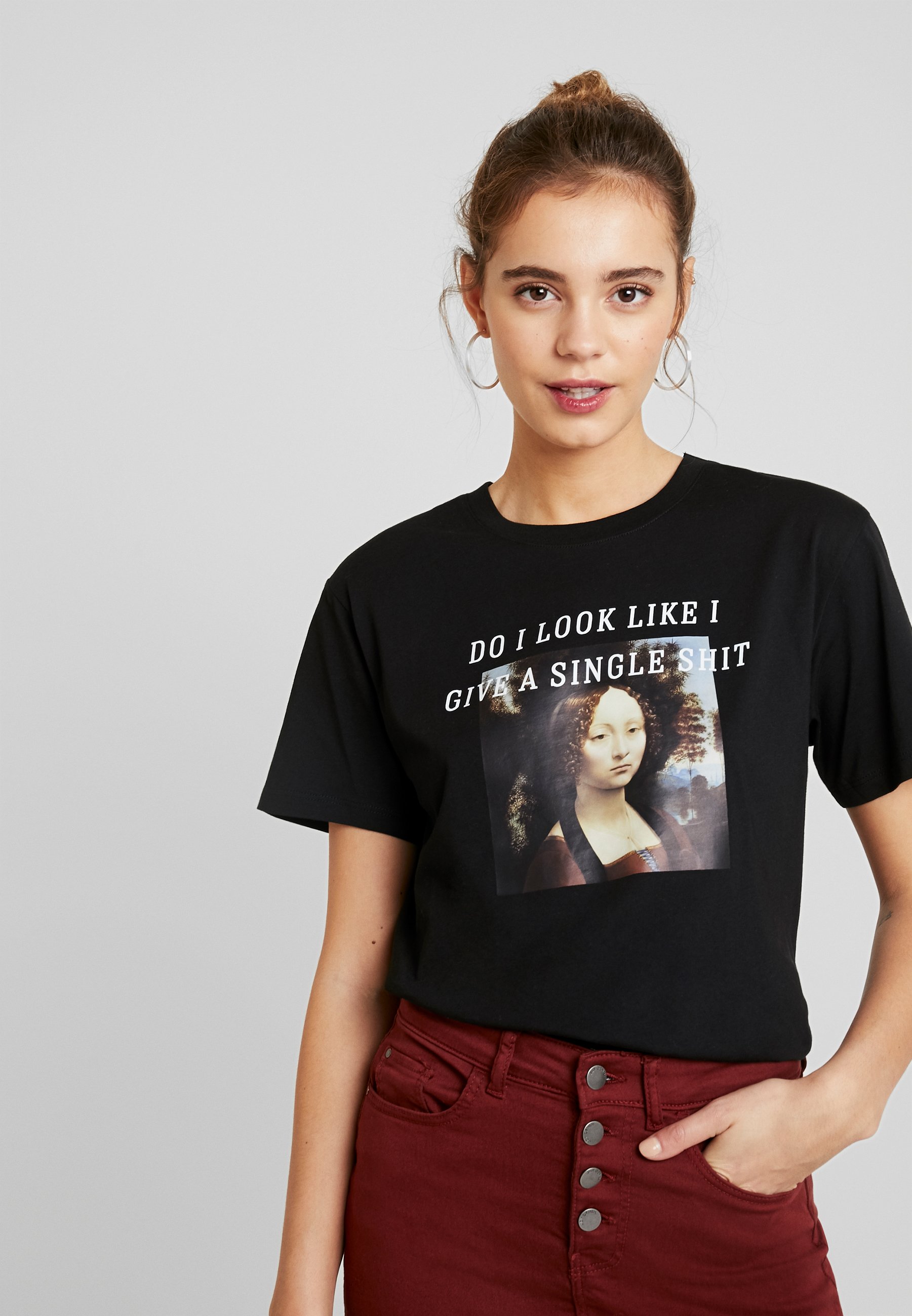 Even&Odd T shirts med print black Zalando.no Even&Odd active T-shirts med print - coral