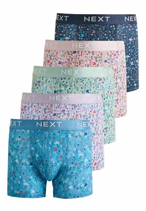Penki poros vyriškų bokserinių šortų su gėlių raštu mėlynos, violetinės, žalios, rožinės ir tamsiai mėlynos spalvų, kiekvienoje poroje yra juosta su „NEXT“ ženklu.