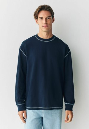 LONG SLEEVE RELAXED FIT HEAVYWEIGHT  - Pitkähihainen paita - navy blue contrast stitch