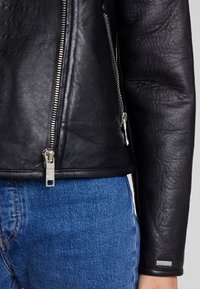 Maze SONARA - Lederjacke - black