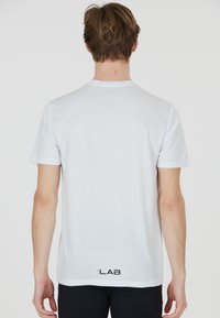 ELITE LAB TEAM - Sport T-Shirt - white