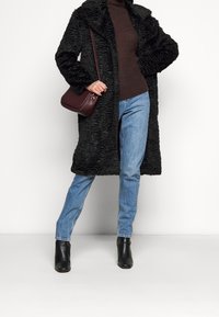 Object Tall Maglione - brown