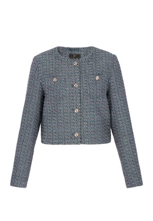 Krótkie damskie żakiety z tweedu w niebiesko-szarym kolorze, z długimi rękawami i sześcioma ozdobnymi srebrnymi guzikami na przodzie i na piersi.