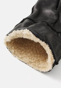 Zign LEATHER - Tumvantar - black/off-white