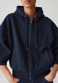 OPUS SOFT LOOSE BATWING FIT - Sweater met rits - coal blue